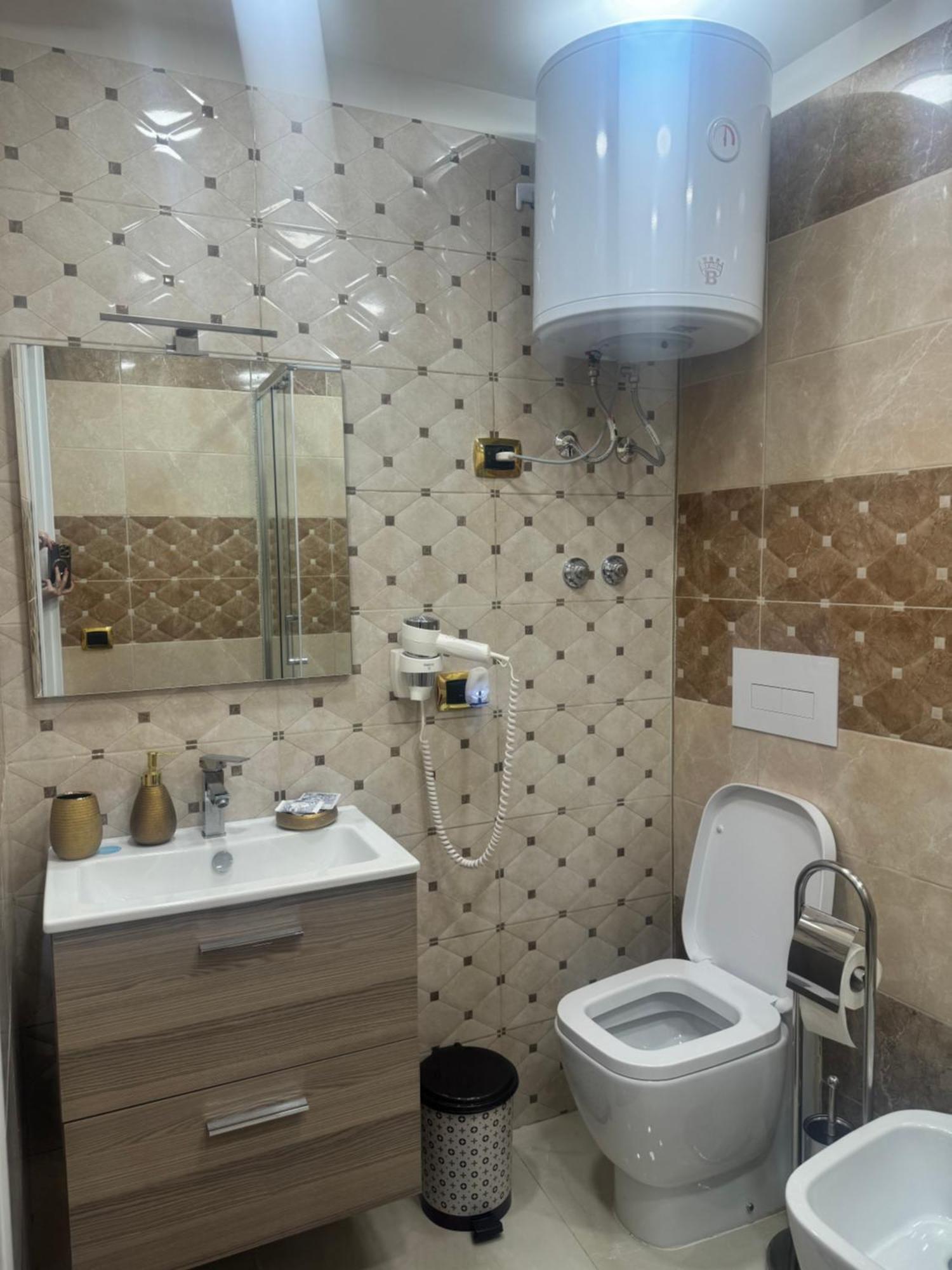Chloehouse Appartement Napels Buitenkant foto